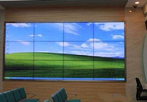 潜山液晶拼接屏的另类用法。