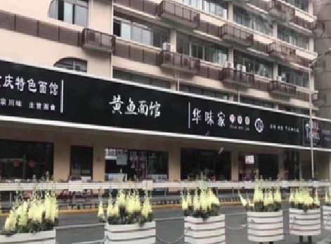 潜山政府为什么要统一规划店铺招牌？